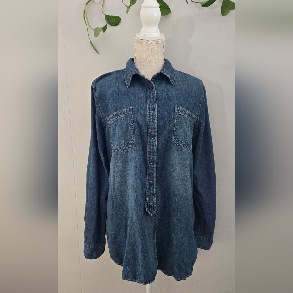 Ralph Lauren Men's Denim Button-Down Shirt in Indigo Blue